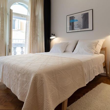 Mimi Carera Apartment & Room Rovinj Bagian luar foto