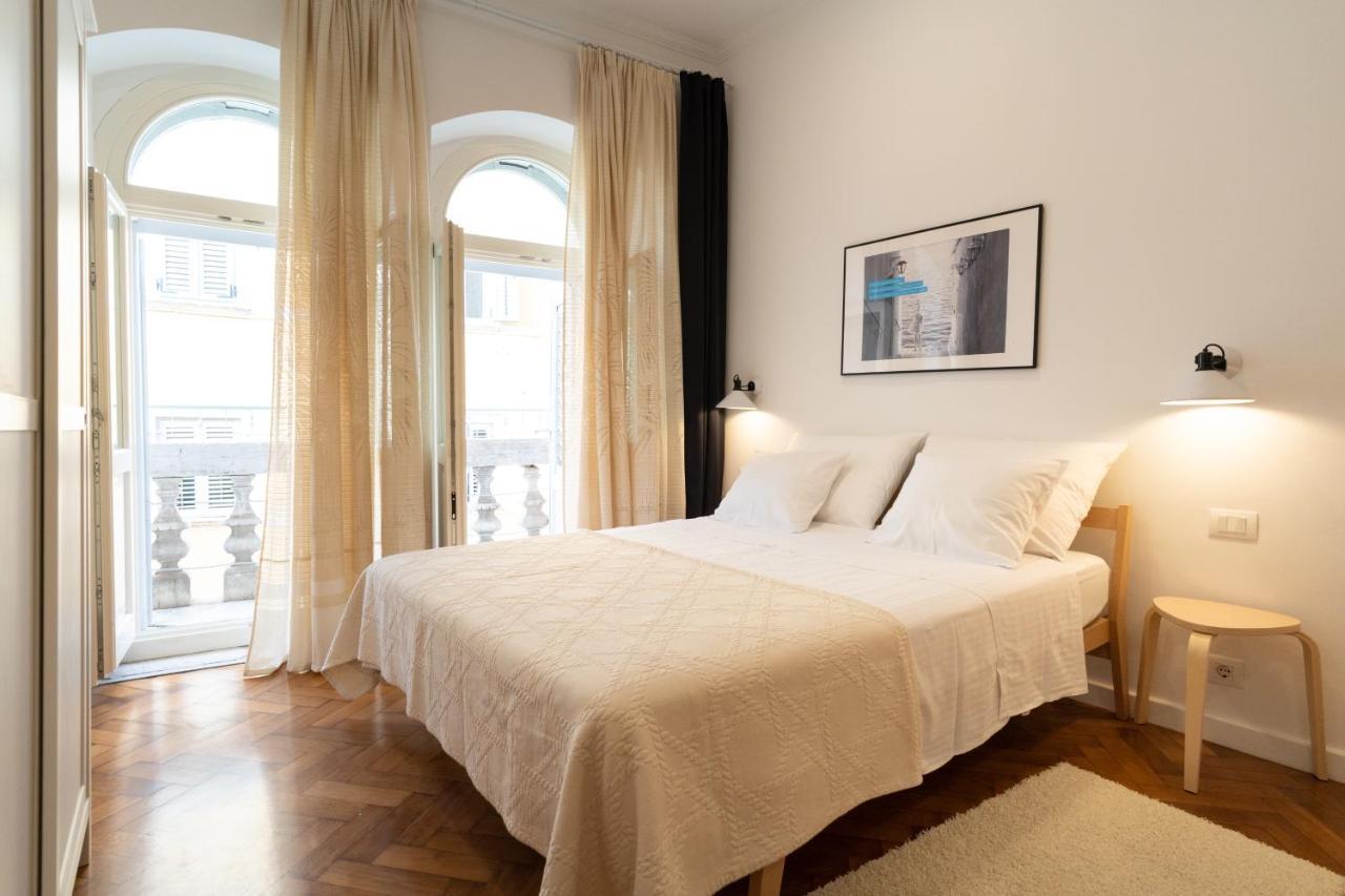 Mimi Carera Apartment & Room Rovinj Bagian luar foto