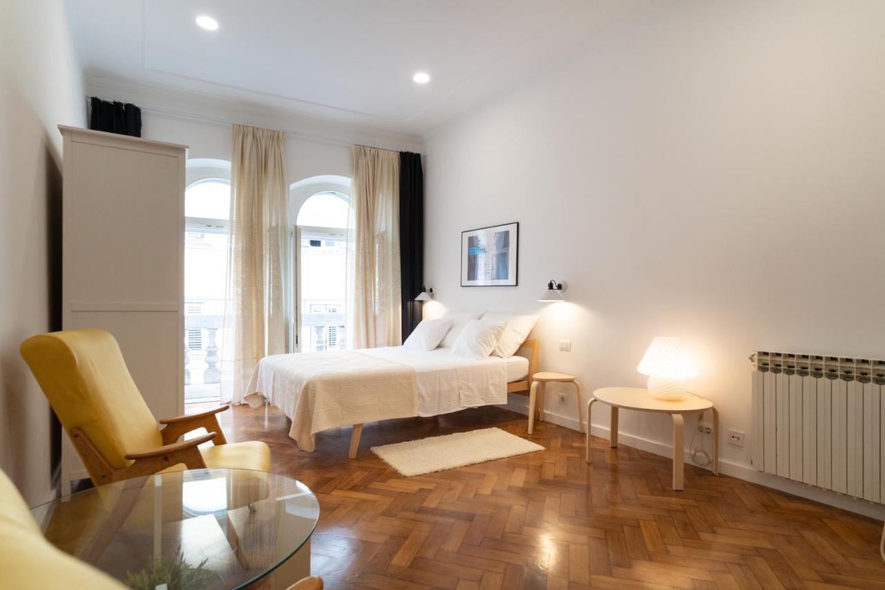 Mimi Carera Apartment & Room Rovinj Bagian luar foto